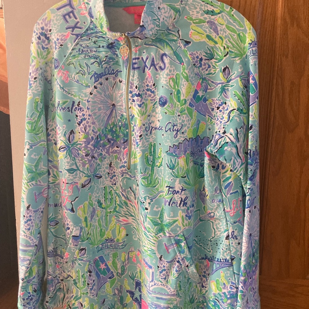 Lilly Pulitzer Blue and Pink Texas Print Pullover